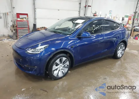 2022 Tesla Model Y Long Range Dual Motor All-Wheel Drive из США, поврежденный, VIN 7SAYGDEE9NA019312